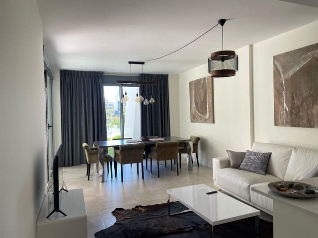 2 camera da letto Appartamento da affittare in La Concha - Resina Golf, Estepona con piscina garage - 1.800 € (Rif: 9902708)
