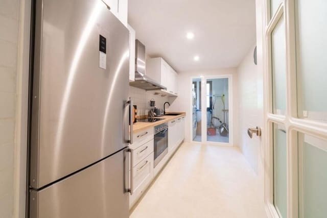 3 makuuhuone Huoneisto vuokrattavana paikassa La Quinta, Benahavís mukana 
autotalli - 3 300 € (Ref: 9902709)