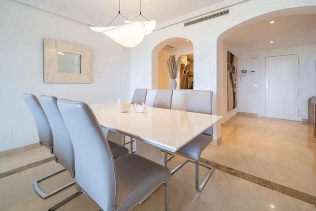 3 makuuhuone Huoneisto vuokrattavana paikassa La Quinta, Benahavís mukana 
autotalli - 3 300 € (Ref: 9902709)