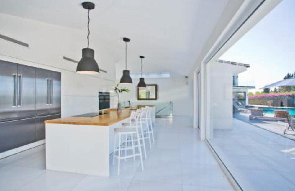 5 quarto Moradia para arrendar em Marbella com piscina garagem - 17 500 € (Ref: 9902710)