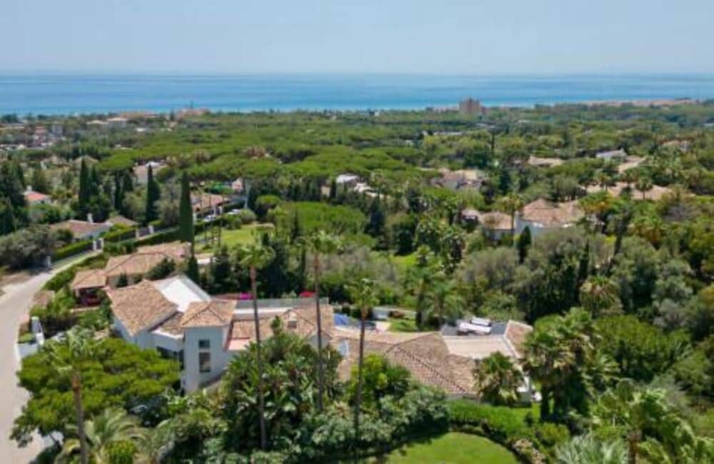 5 quarto Moradia para arrendar em Marbella com piscina garagem - 17 500 € (Ref: 9902710)