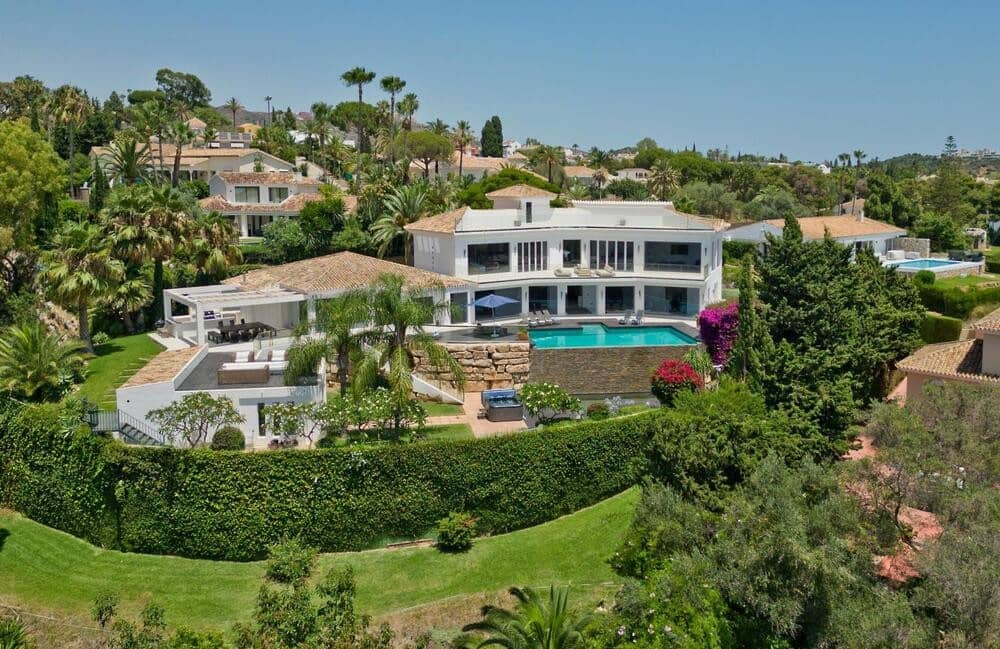 5 quarto Moradia para arrendar em Marbella com piscina garagem - 17 500 € (Ref: 9902710)