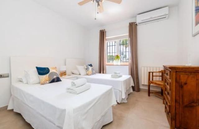 6 slaapkamer Villa te koop in Sitio de Calahonda, Mijas met zwembad garage - € 1.490.000 (Ref: 9902711)