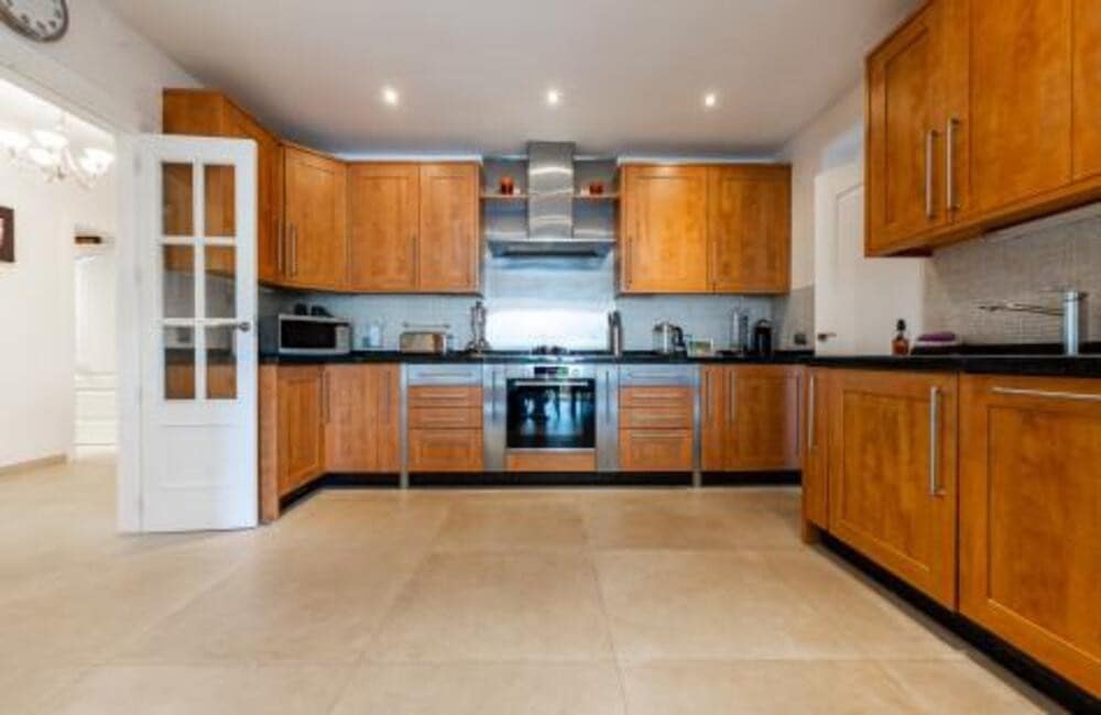 6 slaapkamer Villa te koop in Sitio de Calahonda met zwembad garage - € 1.490.000 (Ref: 9902711)