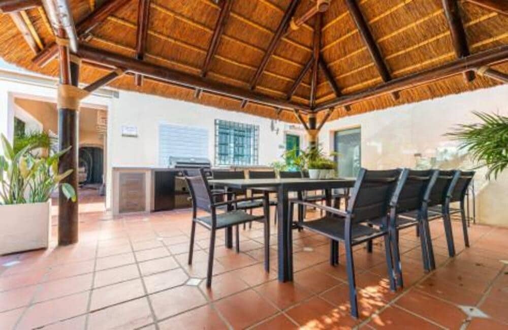 6 slaapkamer Villa te koop in Sitio de Calahonda met zwembad garage - € 1.490.000 (Ref: 9902711)