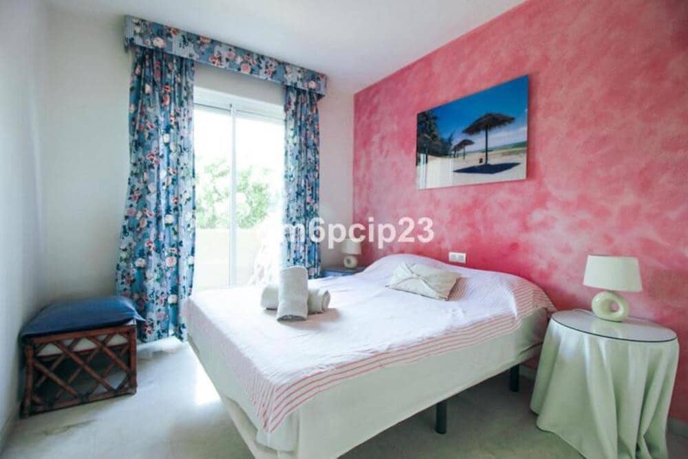 3 soverom Leilighet til leie i La Duquesa / Puerto de la Duquesa med svømmebasseng garasje - € 2 350 (Ref: 9907131)
