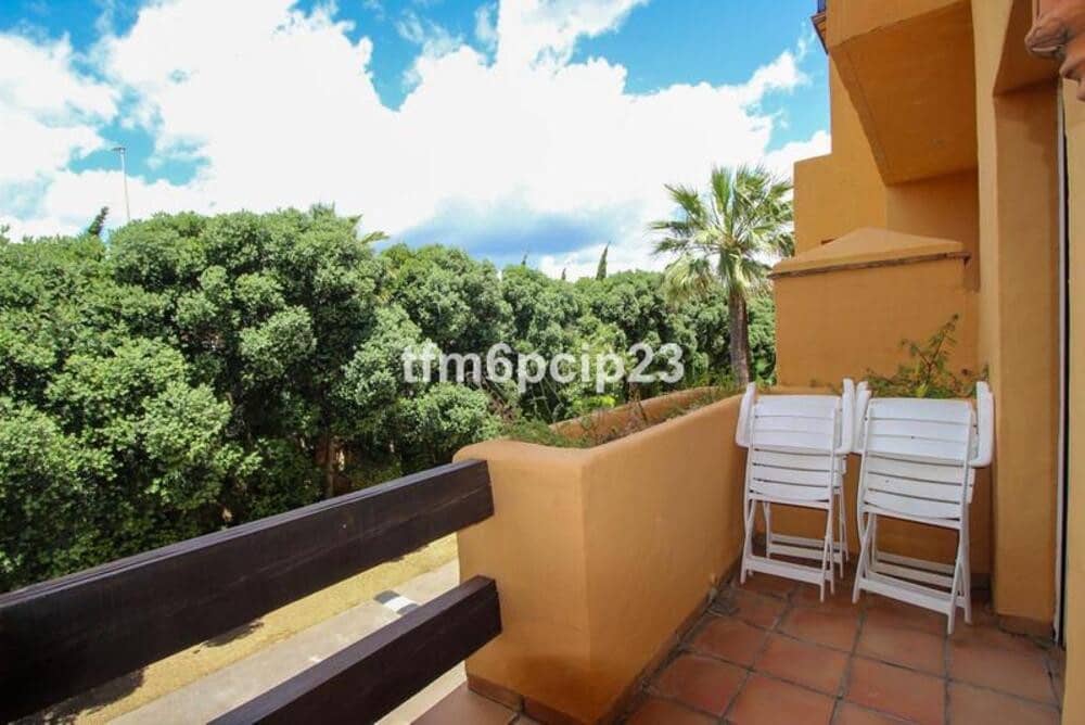 3 soverom Leilighet til leie i La Duquesa / Puerto de la Duquesa med svømmebasseng garasje - € 2 350 (Ref: 9907131)