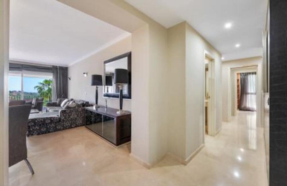 3 soveværelse Lejlighed til salg i Benahavis med swimmingpool garage - € 565.000 (Ref: 9909933)