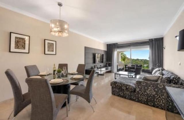 3 soveværelse Lejlighed til salg i La Quinta, Benahavís med swimmingpool garage - € 565.000 (Ref: 9909933)