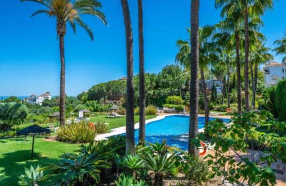 3 soveværelse Lejlighed til salg i Benahavis med swimmingpool garage - € 565.000 (Ref: 9909933)
