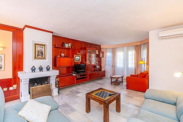 3 camera da letto Casa da affittare in Bel-Air, Estepona con piscina garage - 3.000 € (Rif: 9909935)