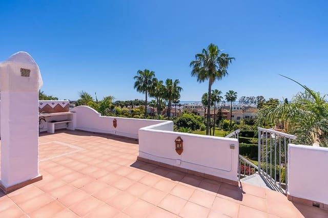 3 camera da letto Casa da affittare in Bel-Air, Estepona con piscina garage - 3.000 € (Rif: 9909935)