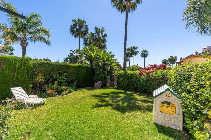 3 camera da letto Casa da affittare in Bel-Air con piscina garage - 3.000 € (Rif: 9909935)