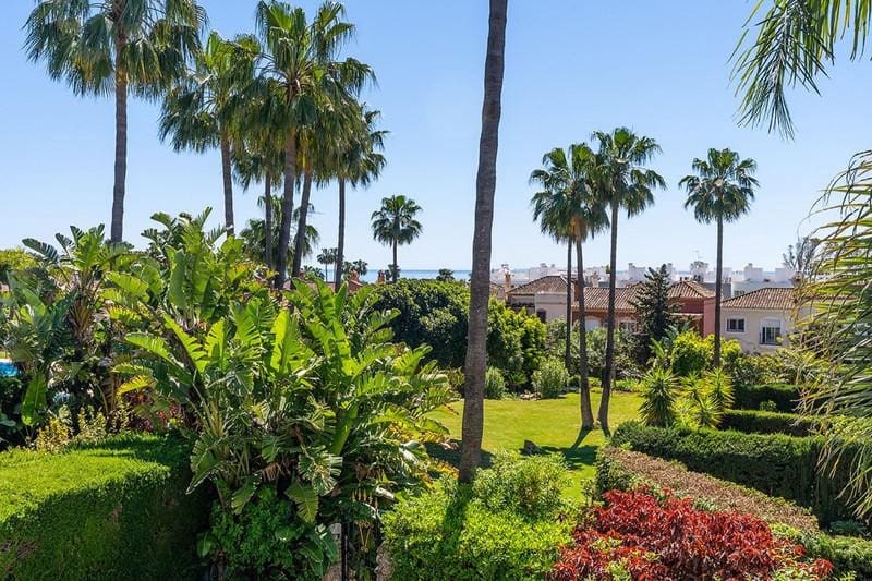 3 camera da letto Casa da affittare in Bel-Air con piscina garage - 3.000 € (Rif: 9909935)