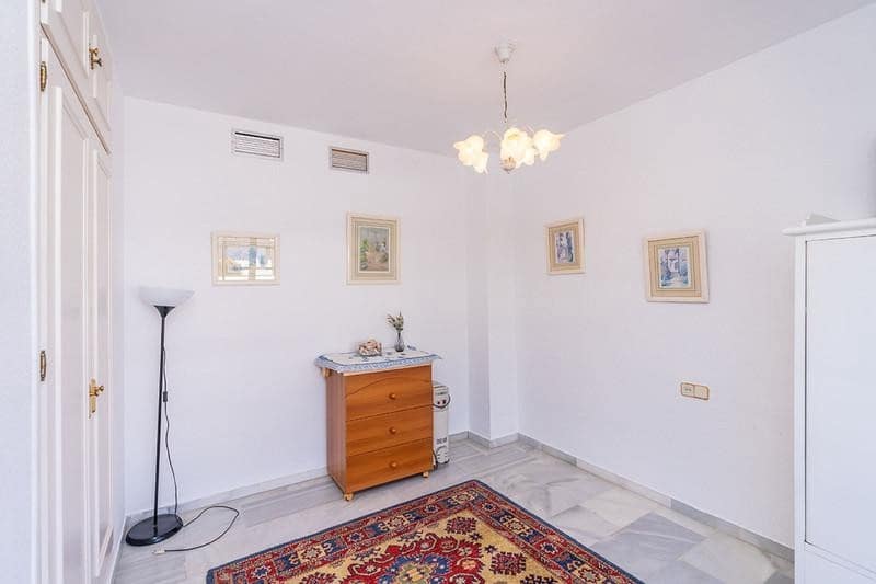 3 camera da letto Casa da affittare in Bel-Air con piscina garage - 3.000 € (Rif: 9909935)