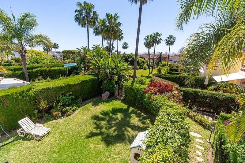 3 camera da letto Casa da affittare in Bel-Air con piscina garage - 3.000 € (Rif: 9909935)