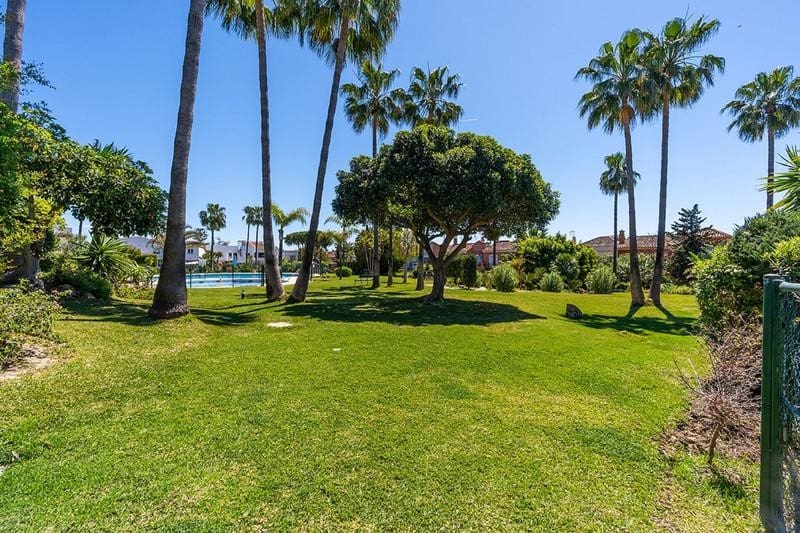 3 camera da letto Casa da affittare in Bel-Air con piscina garage - 3.000 € (Rif: 9909935)