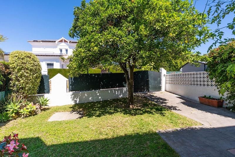3 camera da letto Casa da affittare in Bel-Air con piscina garage - 3.000 € (Rif: 9909935)