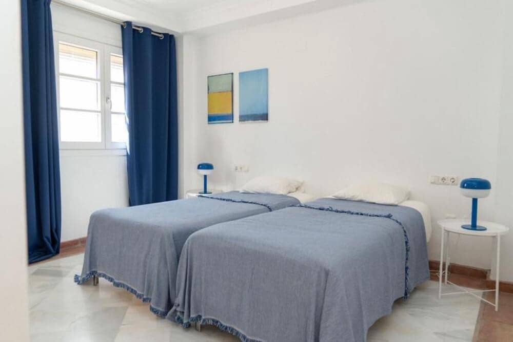 3 chambre Maison de Ville à vendre à La Heredia avec piscine garage - 750 000 € (Ref: 9909936)