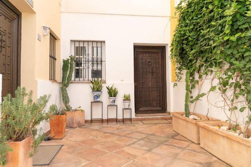 3 chambre Maison de Ville à vendre à La Heredia avec piscine garage - 750 000 € (Ref: 9909936)