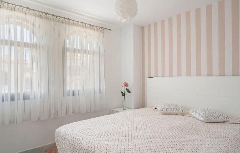 3 sypialnia Dom na sprzedaż w Costalita z basenem garażem - 680 000 € (Ref: 9909937)