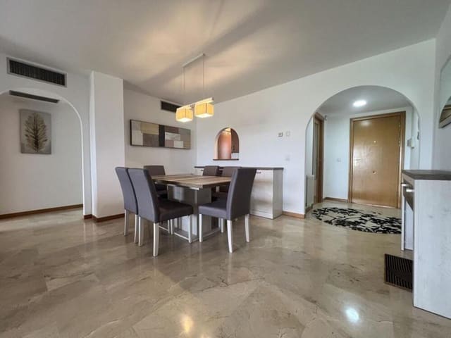 Apartamento de 3 habitaciones en Guadalmina Alta, Marbella en alquiler - 2.400 € (Ref: 9909938)