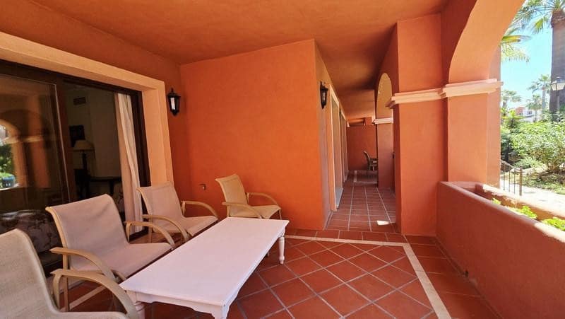2 sypialnia Apartament do wynajęcia w Marbella z basenem - 3 000 € (Ref: 9909940)