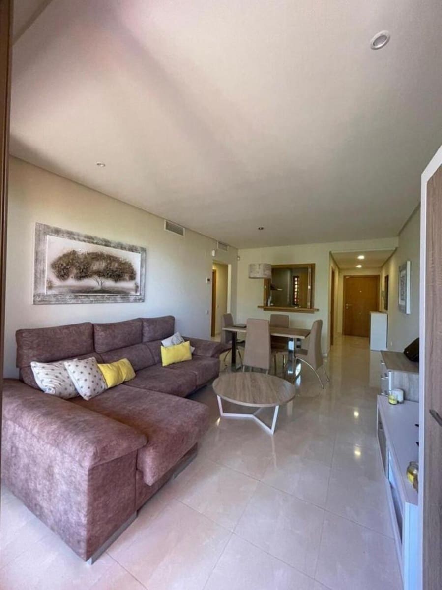 2 soverom Leilighet til leie i New Golden Mile med svømmebasseng garasje - € 2 200 (Ref: 9909941)