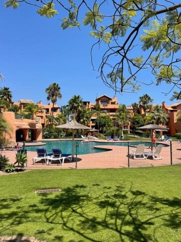 2 soverom Leilighet til leie i La Concha - Resina Golf, Estepona med svømmebasseng garasje - € 2 200 (Ref: 9909941)
