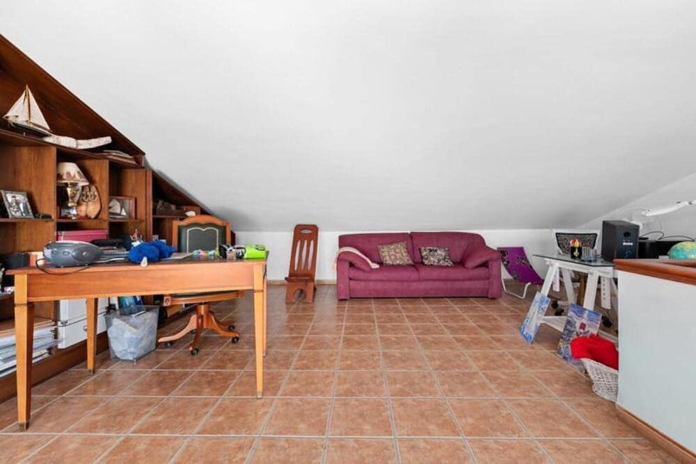 3 sovrum Hus till salu i Estepona med garage - 640 000 € (Ref: 9909942)