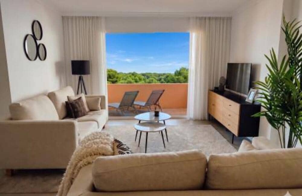 3 bedroom Apartment for rent in Marbella with pool garage - € 2,700 (Ref: 9912418)