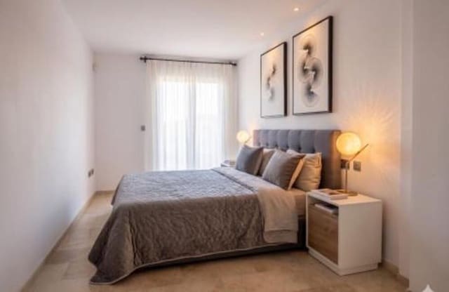 3 bedroom Apartment for rent in Santa María, Marbella with pool garage - € 2,700 (Ref: 9912418)
