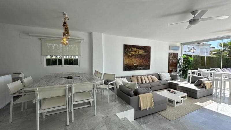 6 camera da letto Casa da affittare in Estepona con piscina garage - 8.000 € (Rif: 9912419)
