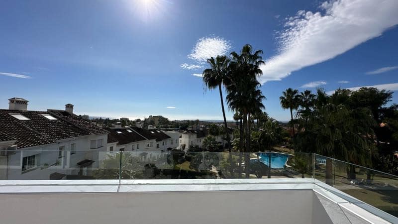 6 camera da letto Casa da affittare in Estepona con piscina garage - 8.000 € (Rif: 9912419)