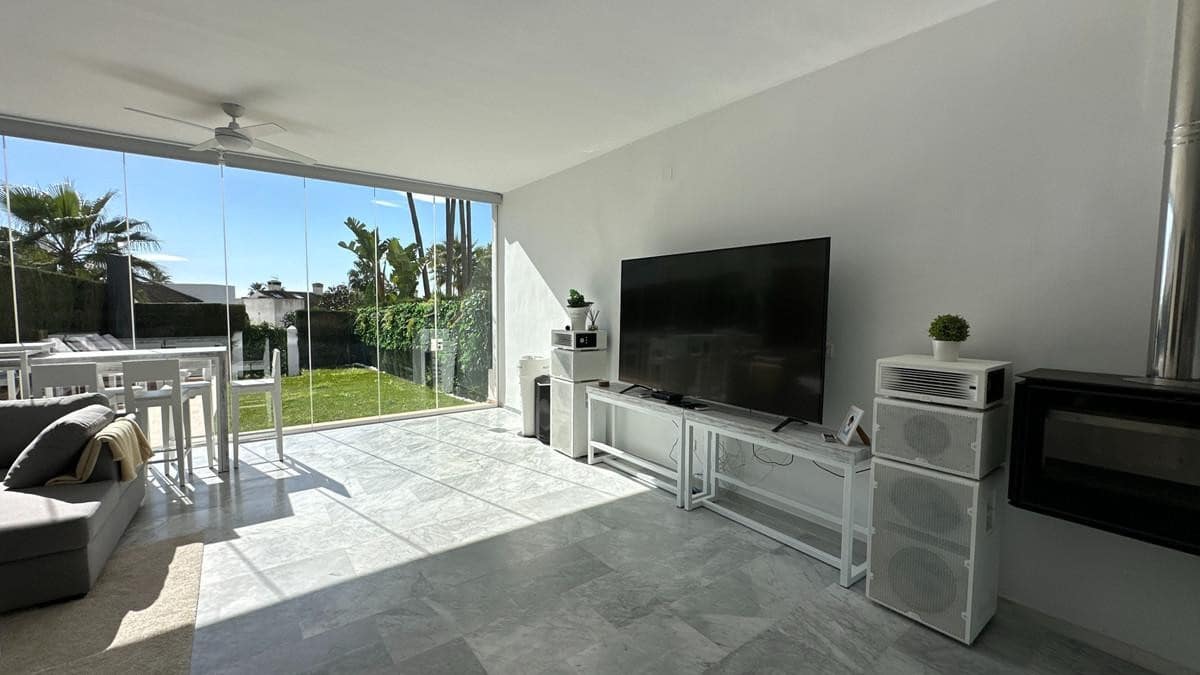 6 camera da letto Casa da affittare in Estepona con piscina garage - 8.000 € (Rif: 9912419)