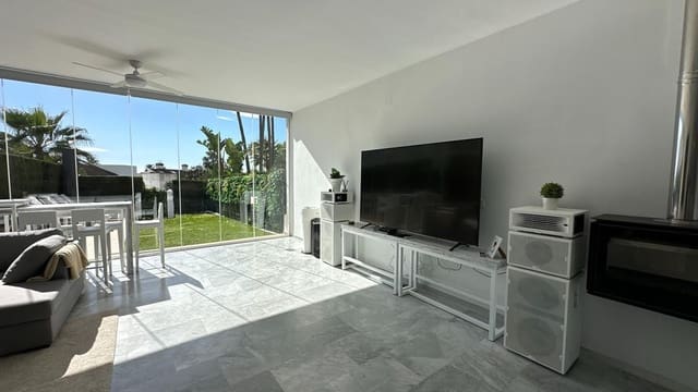 6 camera da letto Casa da affittare in Nueva Atalaya, Estepona con piscina garage - 8.000 € (Rif: 9912419)