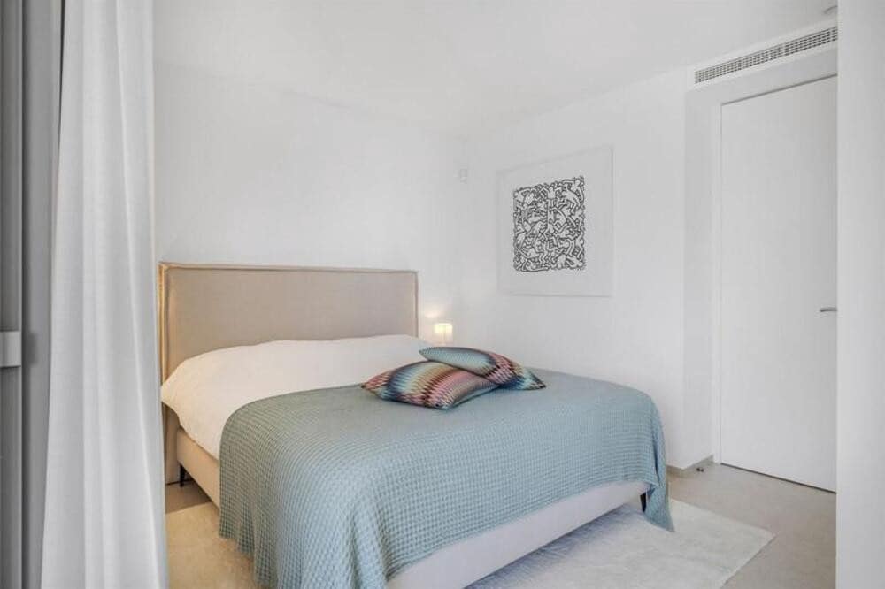 3 soverom Leilighet til leie i Los Arqueros med svømmebasseng garasje - € 6 000 (Ref: 9912420)