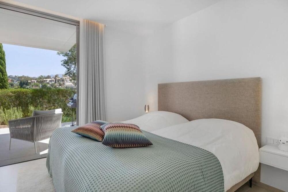 3 soverom Leilighet til leie i Los Arqueros med svømmebasseng garasje - € 6 000 (Ref: 9912420)