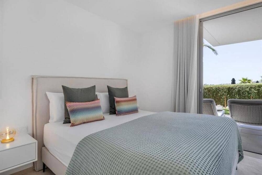 3 soverom Leilighet til leie i Los Arqueros med svømmebasseng garasje - € 6 000 (Ref: 9912420)