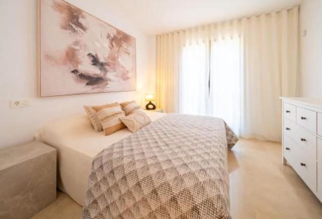 3 makuuhuone Huoneisto vuokrattavana paikassa La Quinta, Benahavís mukana uima-altaan 
autotalli - 3 300 € (Ref: 9912421)