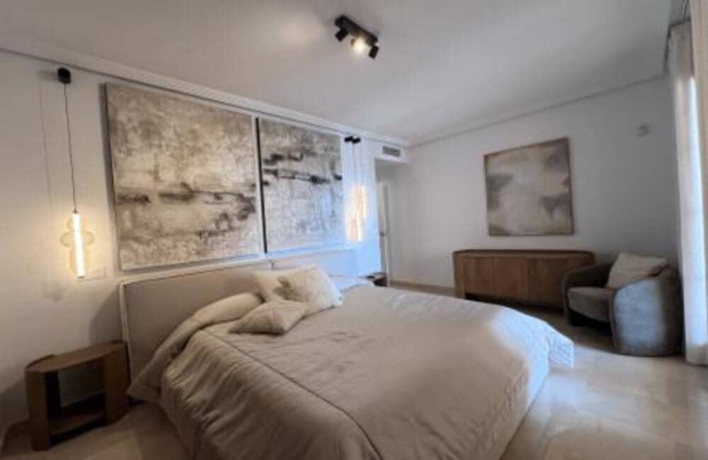 Appartement de 3 chambres à louer à Benahavis avec piscine garage - 3 300 € (Ref: 9912421)