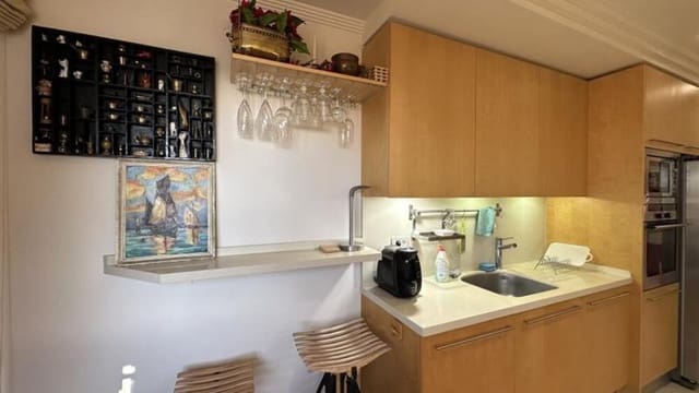 3 sovrum Lägenhet att hyra i El Padrón, Estepona med pool garage - 4 000 € (Ref: 9912422)