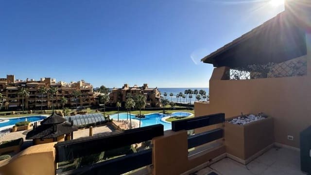 3 sovrum Lägenhet att hyra i El Padrón, Estepona med pool garage - 4 000 € (Ref: 9912422)