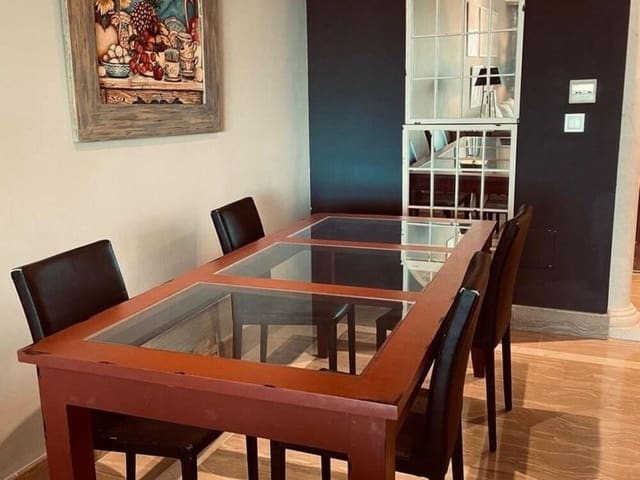 2 soverom Leilighet til leie i Sierra Blanca, Marbella med svømmebasseng garasje - € 2 400 (Ref: 9915150)