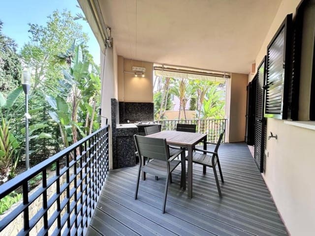 2 slaapkamer Appartement te koop in Puerto Banus, Marbella met zwembad garage - € 665.000 (Ref: 9915152)