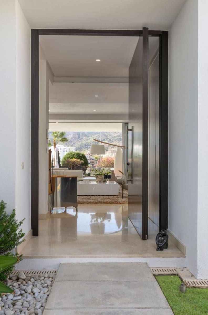 3 sovrum Villa till salu i Marbella med pool garage - 2 150 000 € (Ref: 9915154)