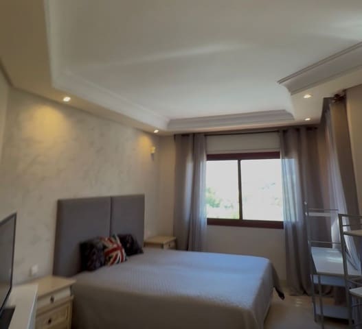3 sovrum Takvåning att hyra i La Dama de Noche - La Alzambra, Marbella med pool garage - 4 000 € (Ref: 9915155)