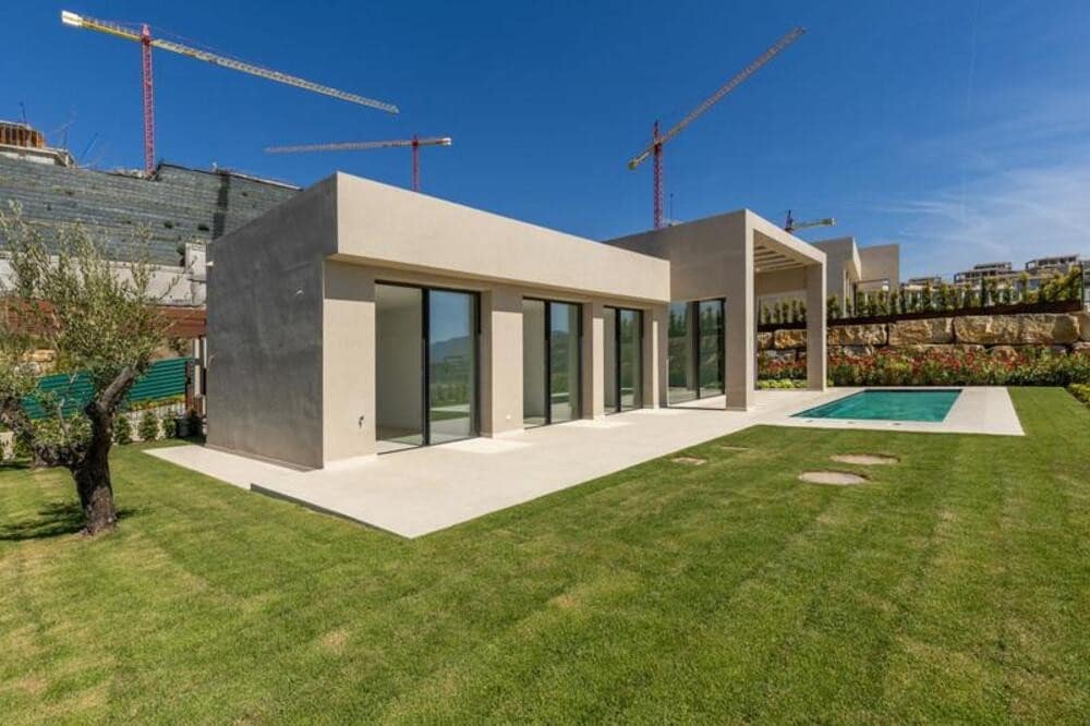 3 Zimmer Bungalow zu verkaufen in Benahavis mit Pool Garage - 1.895.000 € (Ref: 9915157)