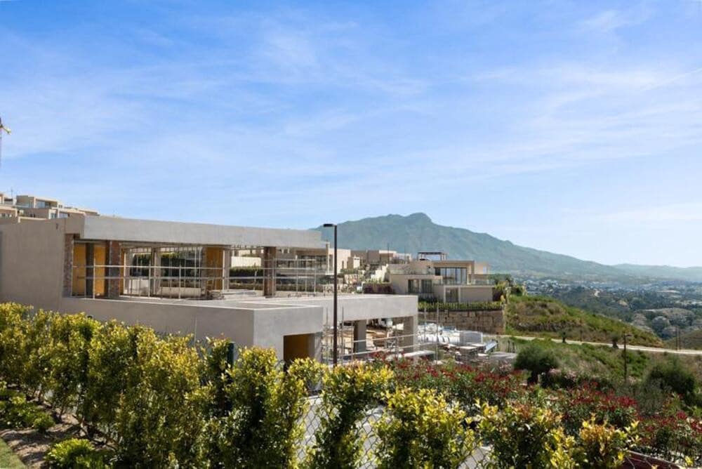 3 Zimmer Bungalow zu verkaufen in Benahavis mit Pool Garage - 1.895.000 € (Ref: 9915157)
