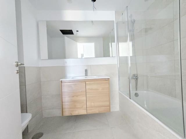 3 slaapkamer Appartement te huur in Mijas Costa, Mijas met zwembad garage - € 2.000 (Ref: 9919240)